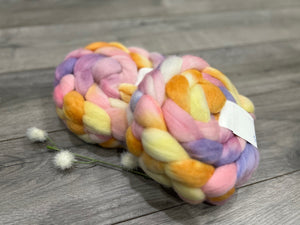 100% Polwarth - Sunbursts and Marble Halls