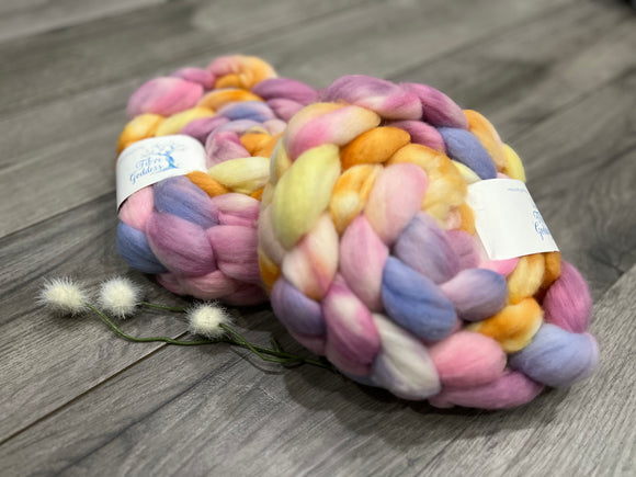 100% Rambouillet - Sunbursts and Marble Halls