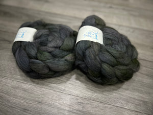 60 Polwarth/40 Yak - Little Stinging Secrets